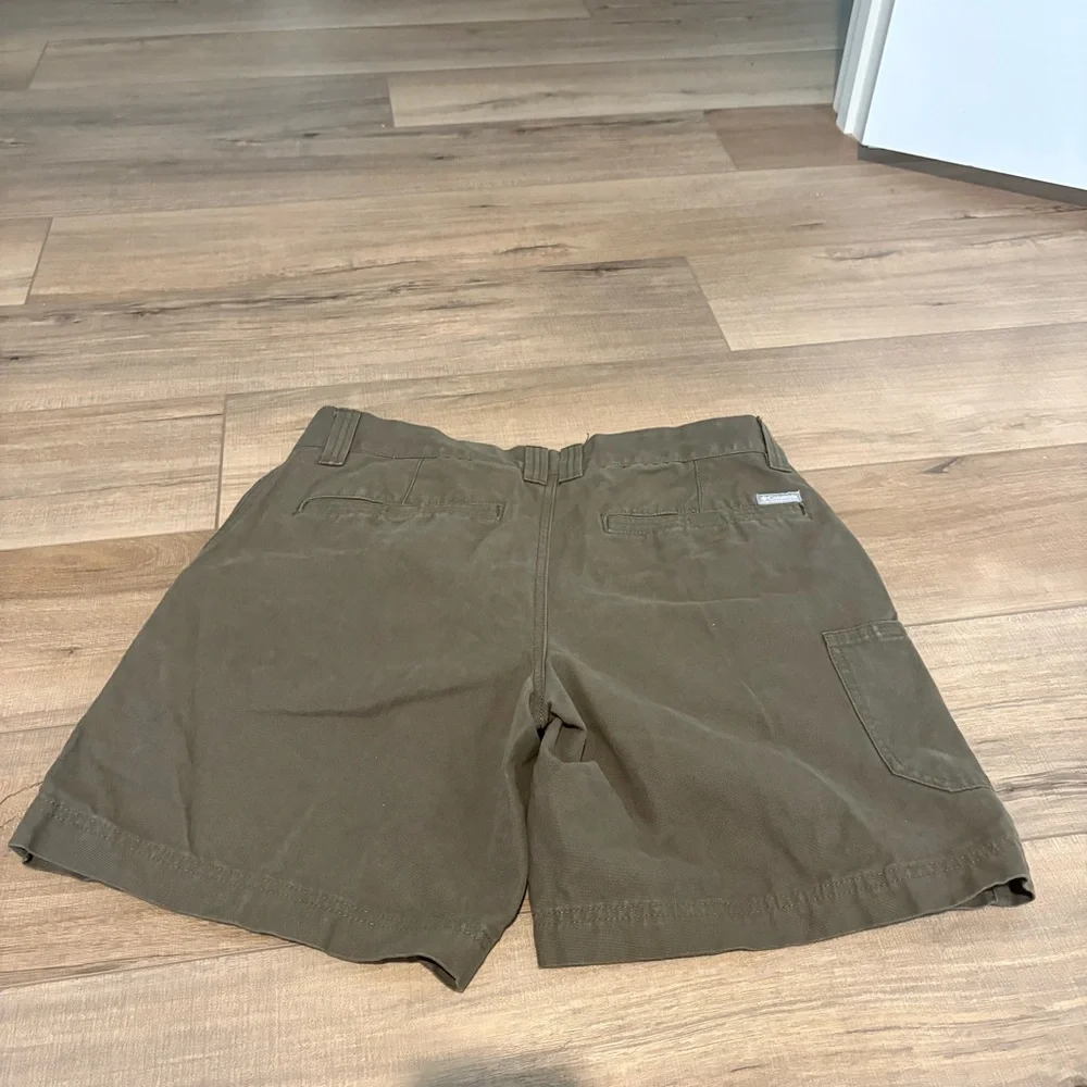Columbia Shorts Pocket Button Lightweight Outdoors Cargo army green size‎ 32